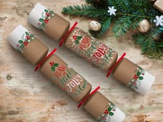 CHRISTMAS CRACKERS 